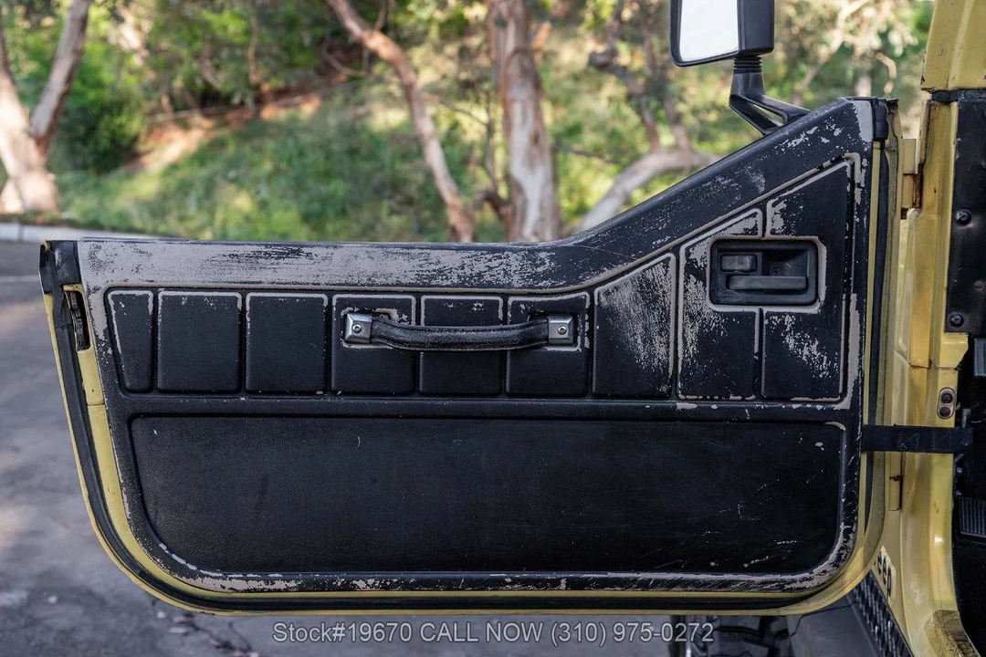 1991 Jeep YJ Wrangler - Image 27 of 31