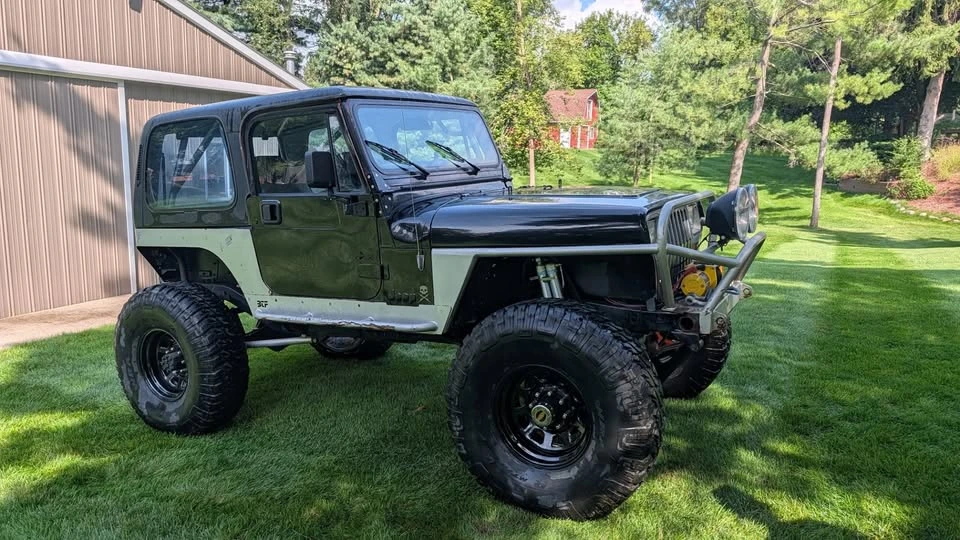 1991 Jeep YJ Wrangler - Image 2 of 17