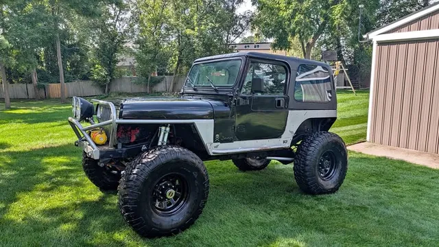 1991 Jeep Wrangler YJ Rock Crawler