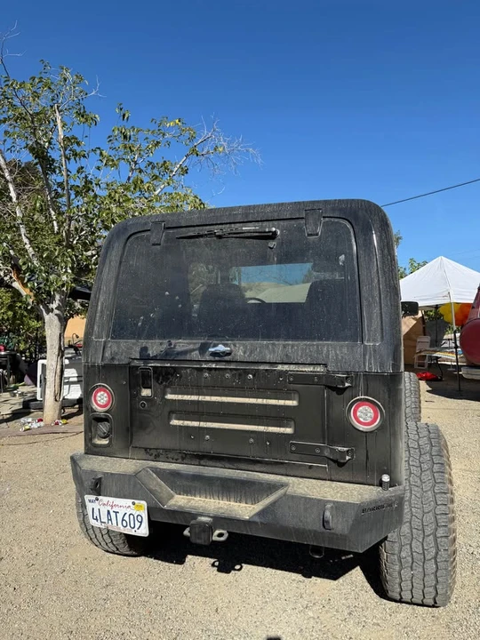 1991 Jeep YJ Wrangler - Image 4 of 6