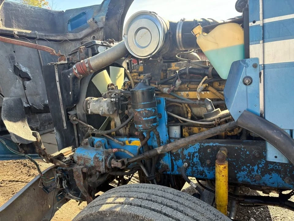 1991 Kenworth T800 - Image 3 of 9