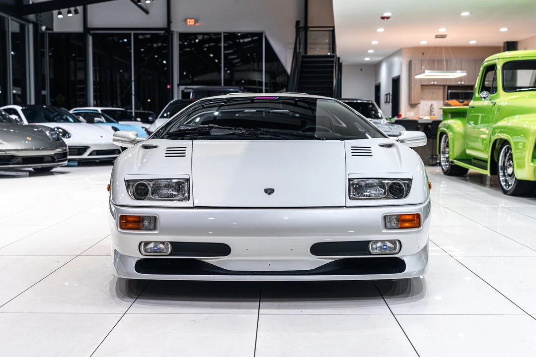 1991 Lamborghini Diablo - Image 7 of 31