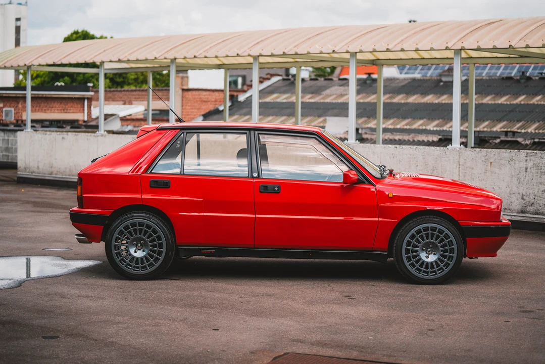 1992 Lancia Delta 1st Gen - Image 13 of 31