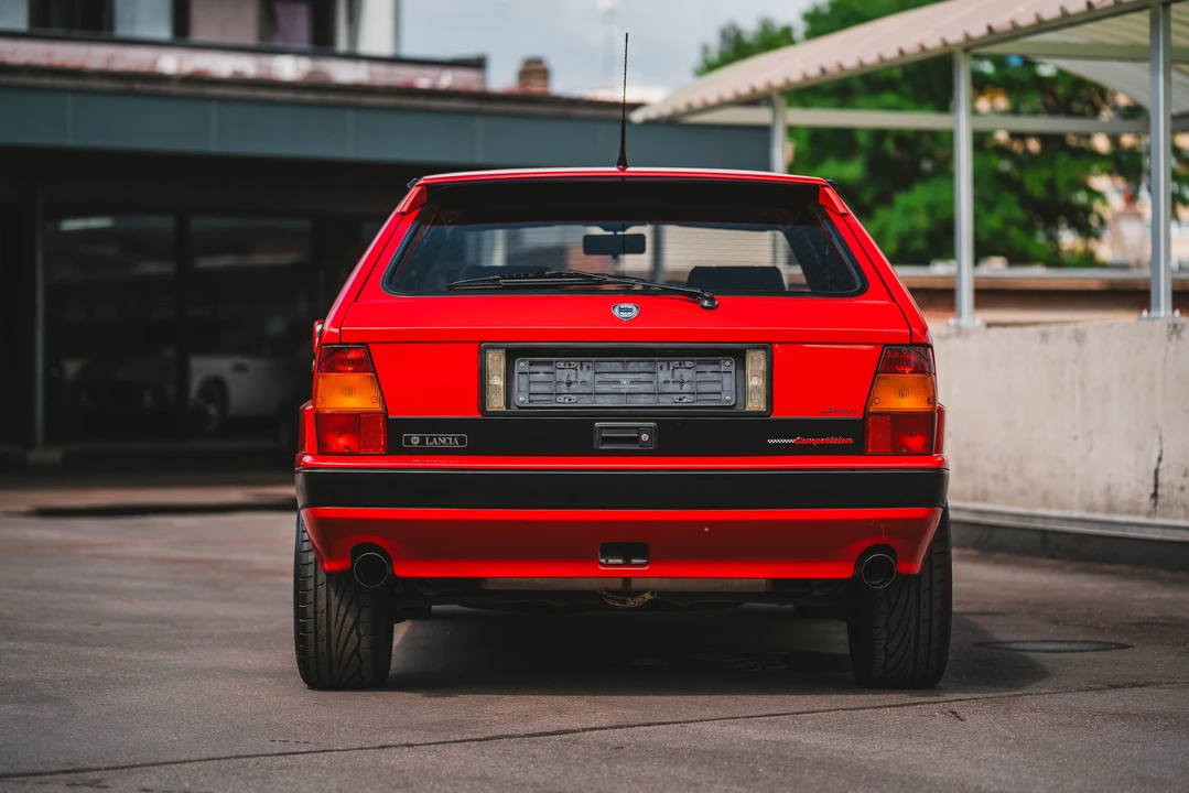 1992 Lancia Delta 1st Gen - Image 14 of 31