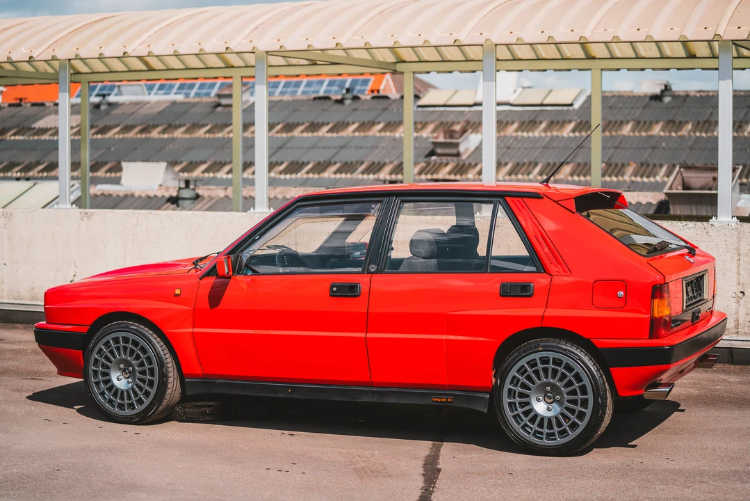 1992 Lancia Delta 1st Gen - Image 16 of 31