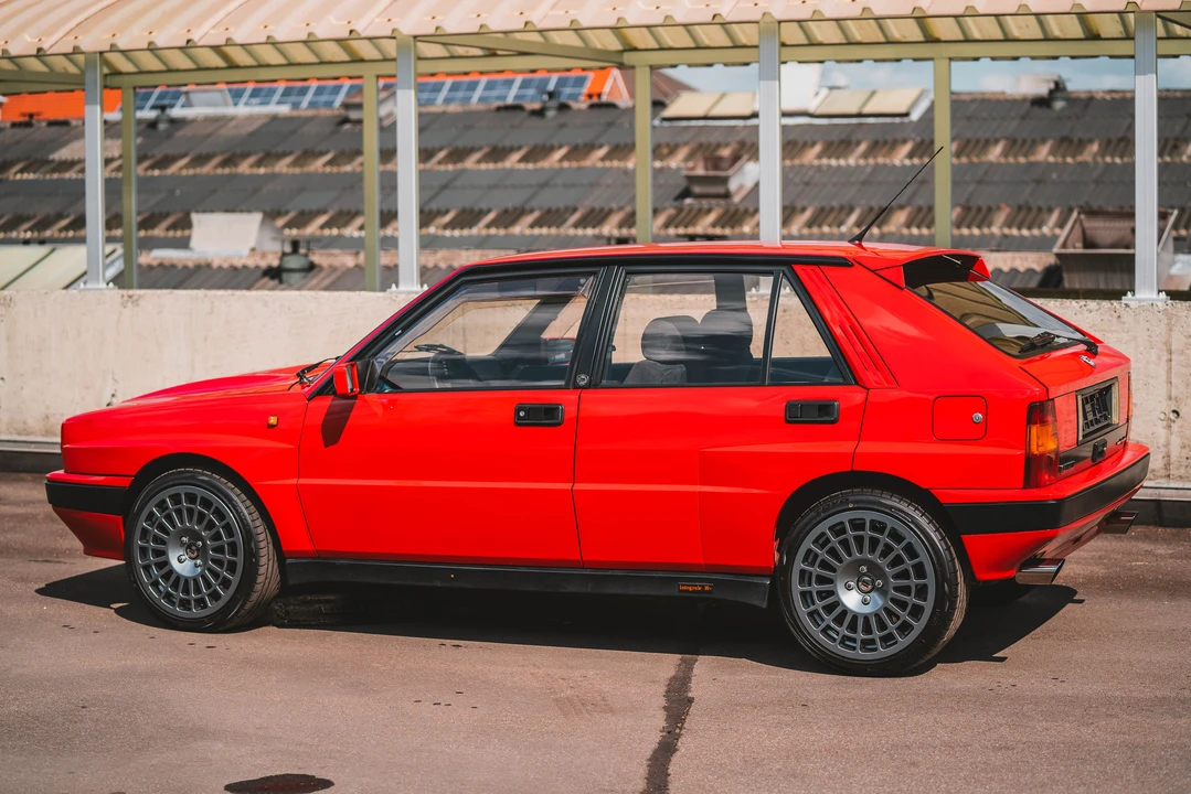 1992 Lancia Delta 1st Gen - Image 9 of 31