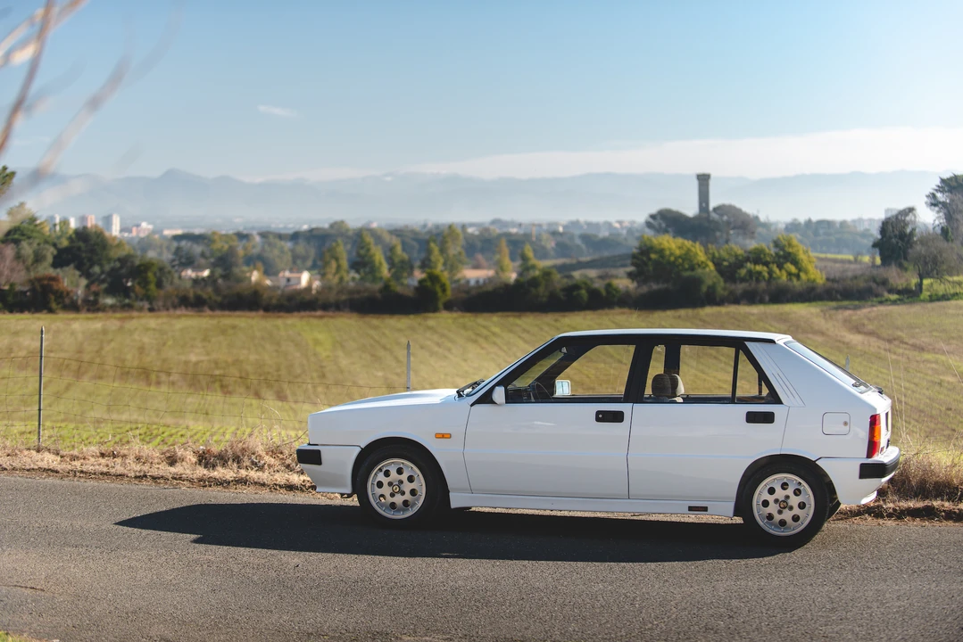 1991 Lancia Delta 1st Gen - Image 18 of 31