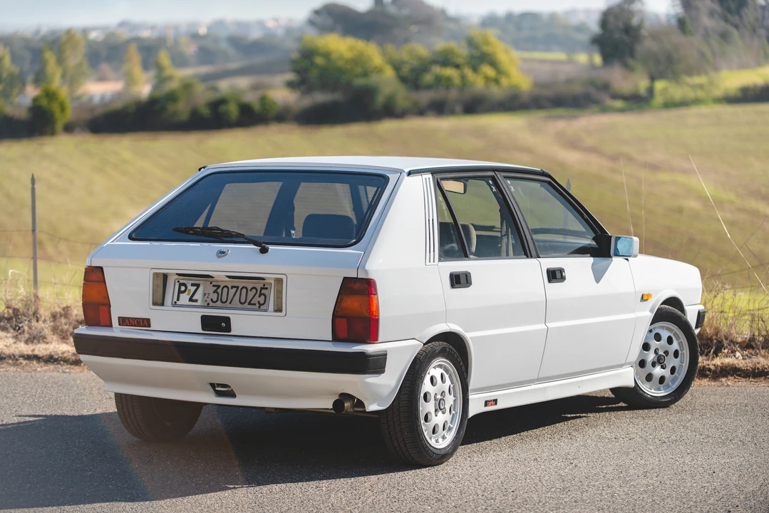 1991 Lancia Delta 1st Gen - Image 7 of 31