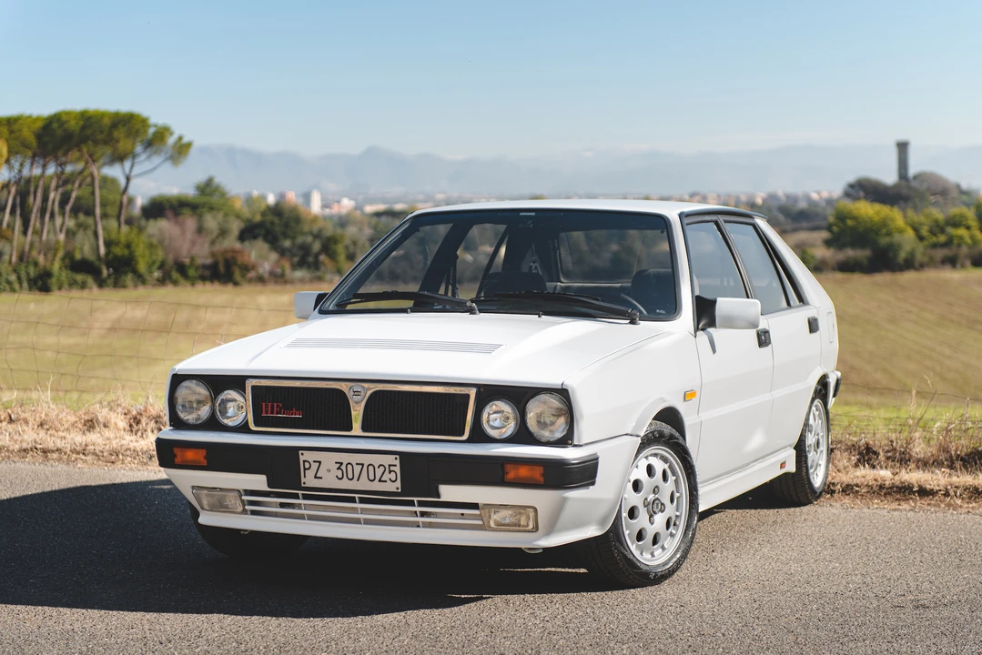 1991 Lancia Delta 1st Gen - Image 21 of 31