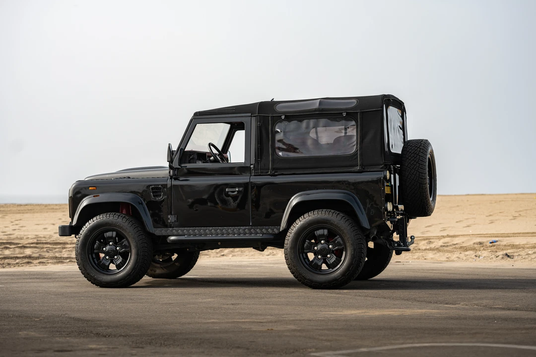 1991 Land Rover Defender 90 - Image 13 of 31