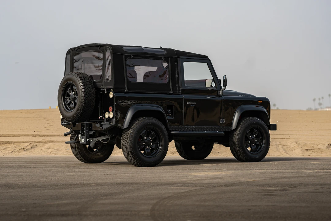 1991 Land Rover Defender 90 - Image 6 of 31