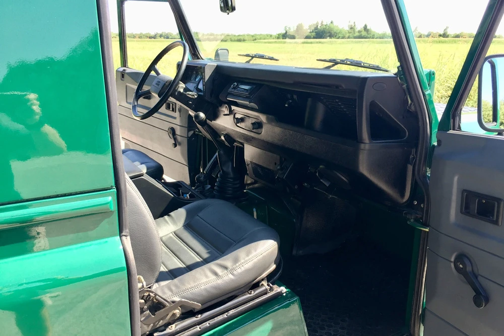 1991 Land Rover Defender 90 - Image 4 of 7