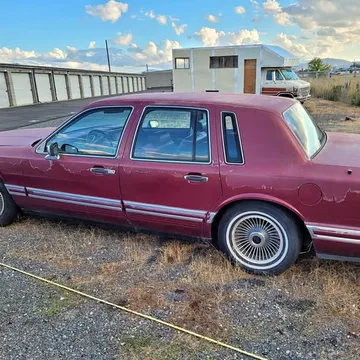 1991 Lincoln Town Car Executive