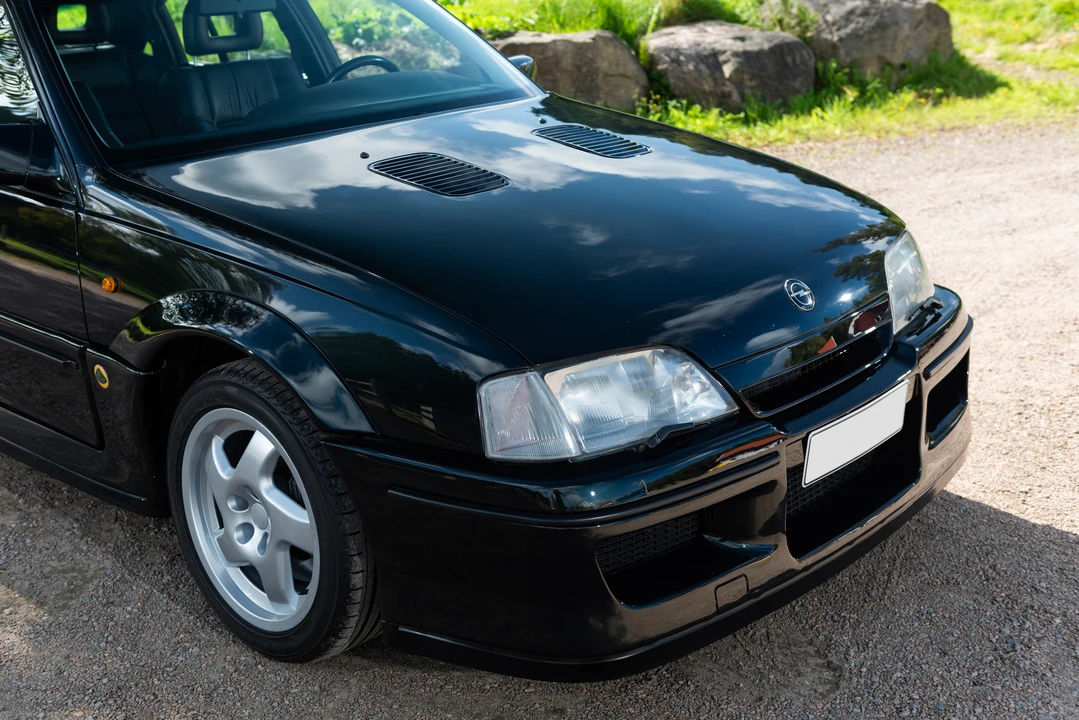1991 Lotus - Image 17 of 31