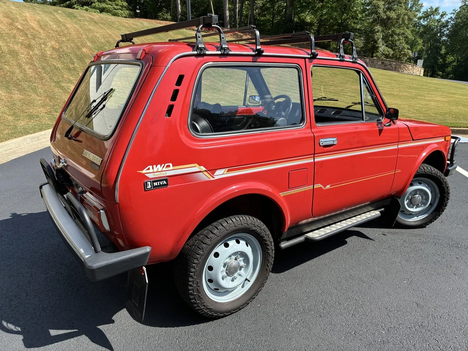 1991 Lada - Image 8 of 31