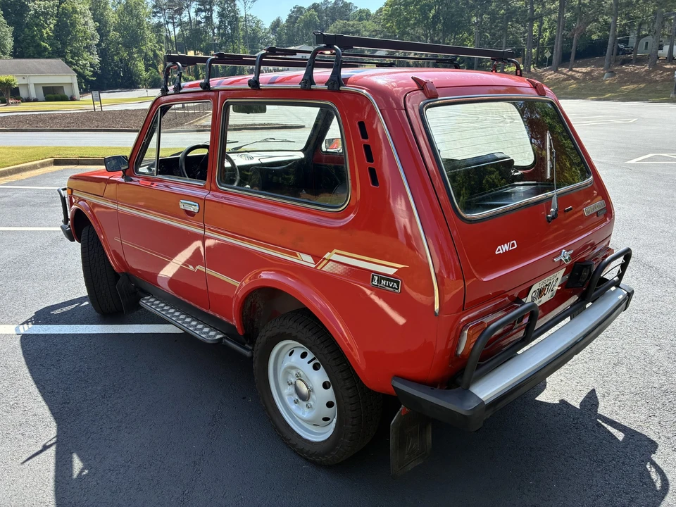 1991 Lada - Image 10 of 31