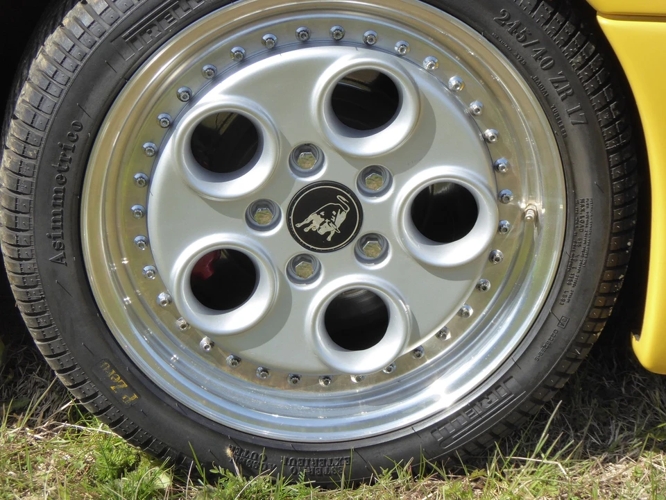 1991 Lamborghini Diablo - Image 16 of 19