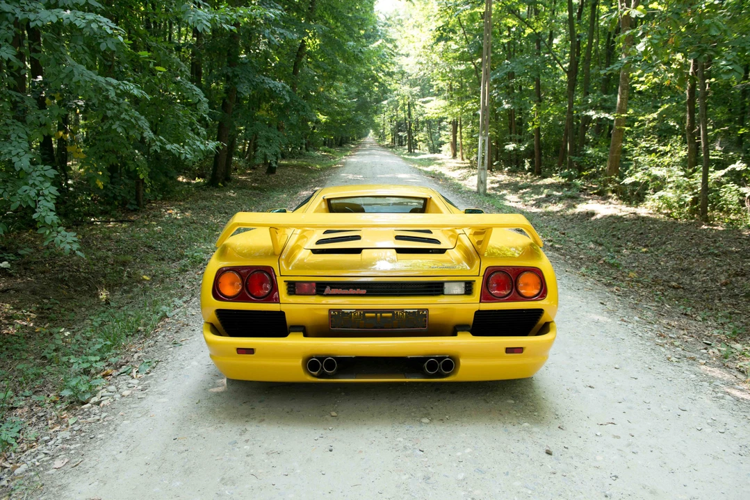 1991 Lamborghini Diablo - Image 14 of 19