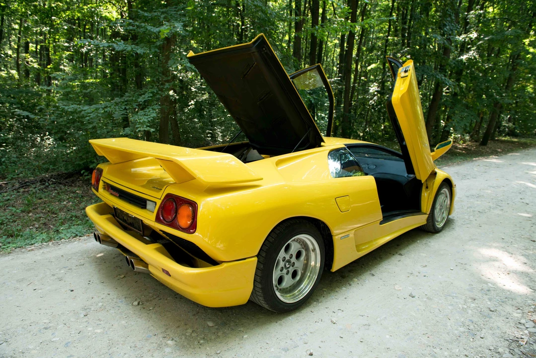 1991 Lamborghini Diablo - Image 4 of 19