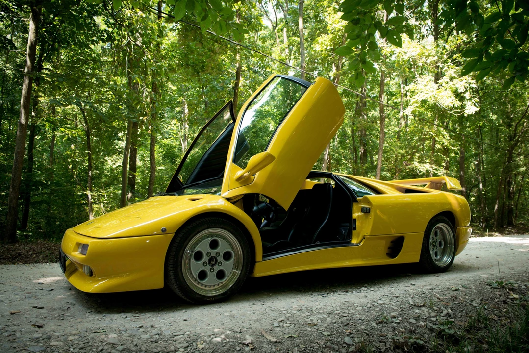 1991 Lamborghini Diablo - Image 7 of 19