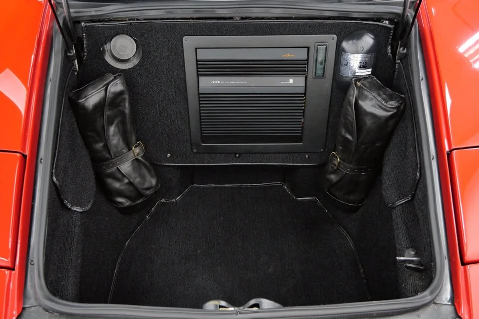 1991 Lamborghini Diablo - Image 16 of 19