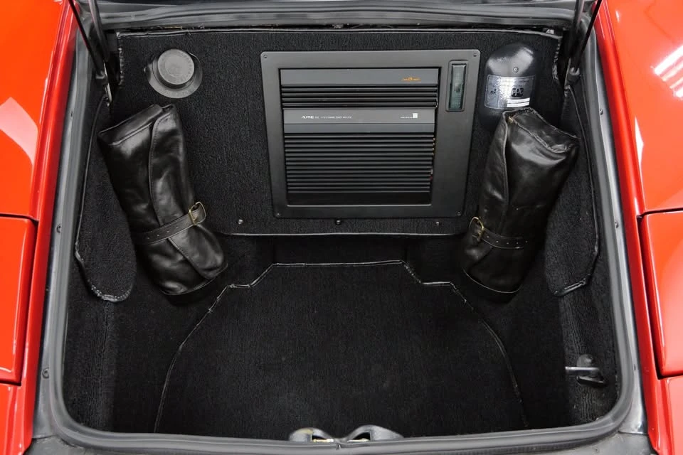 1991 Lamborghini Diablo - Image 14 of 16
