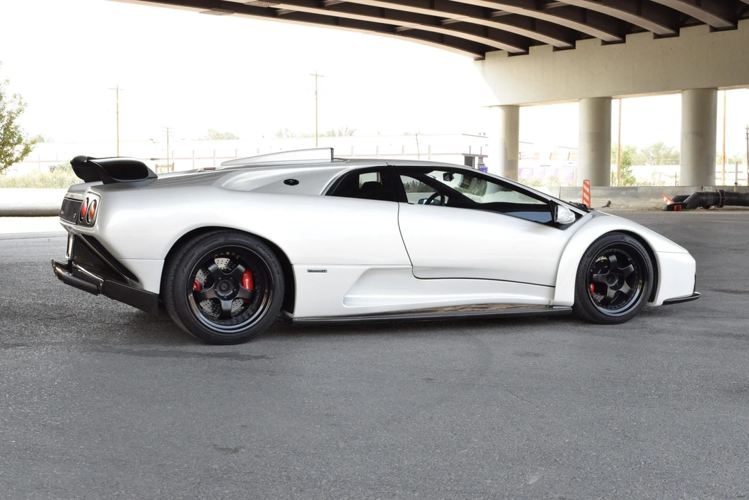1991 Lamborghini Diablo - Image 10 of 31