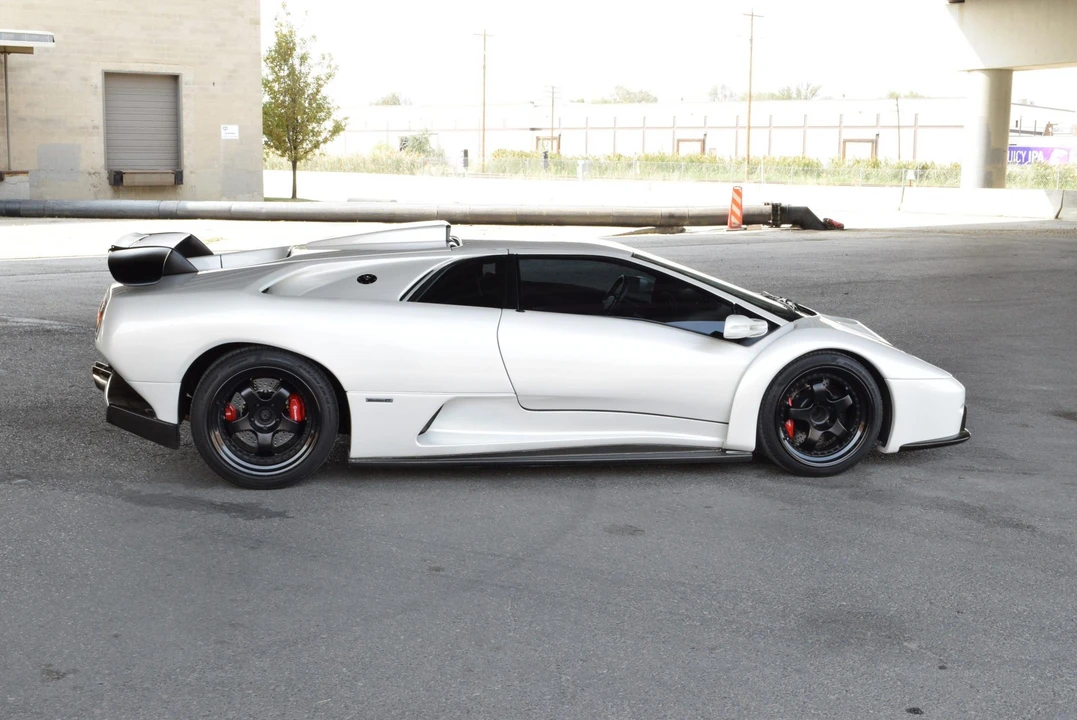 1991 Lamborghini Diablo - Image 14 of 31