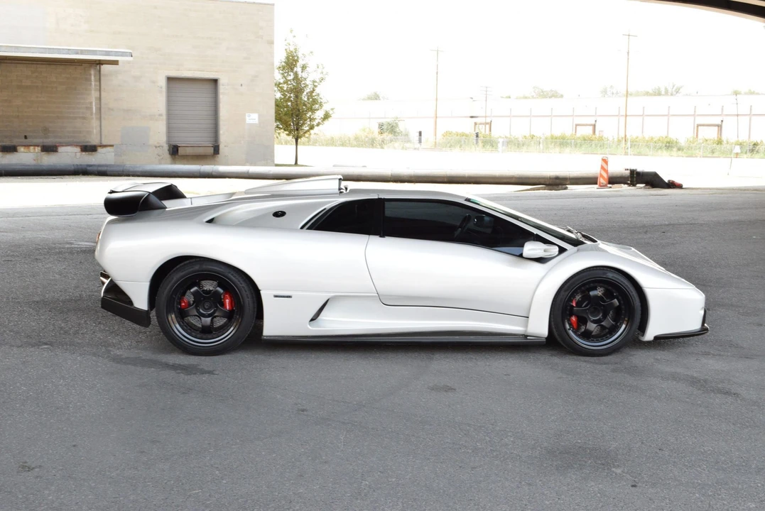 1991 Lamborghini Diablo - Image 15 of 31