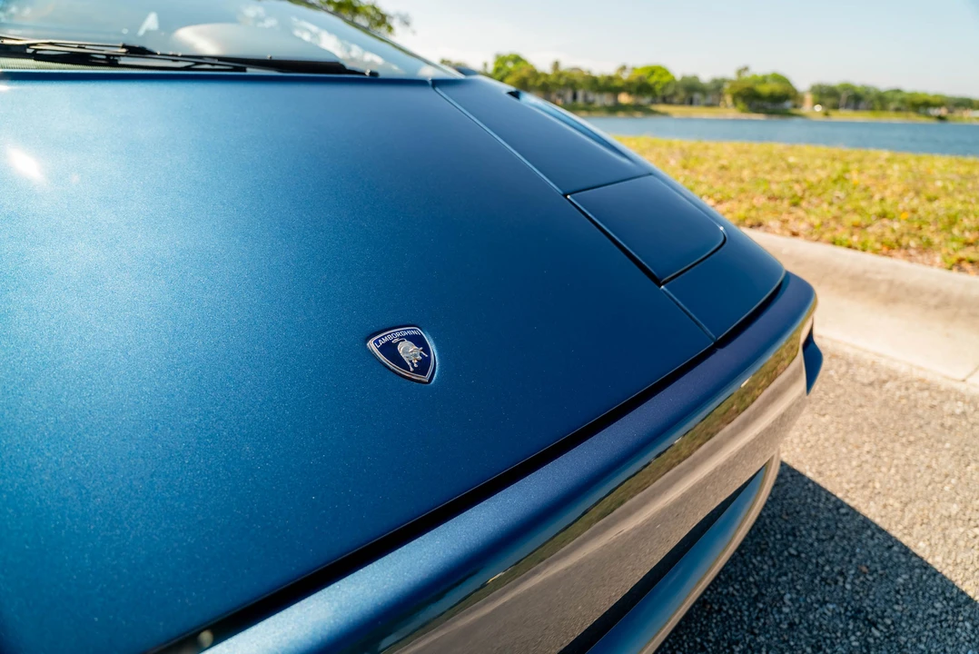 1991 Lamborghini Diablo - Image 11 of 31