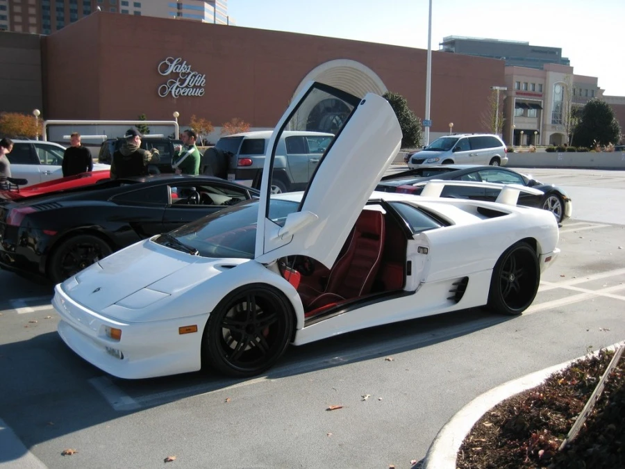 1991 Lamborghini Diablo - Image 2 of 5