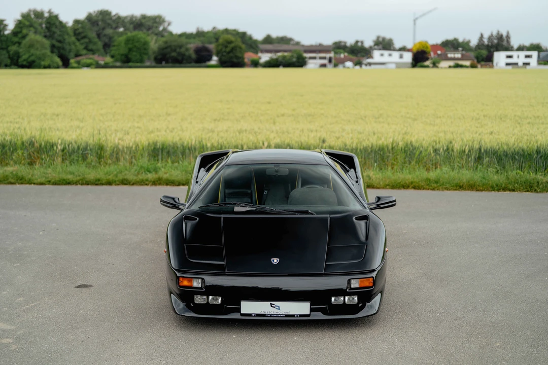 1991 Lamborghini Diablo - Image 10 of 31