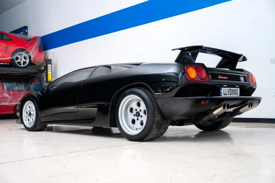 1991 Lamborghini Diablo - Image 7 of 31