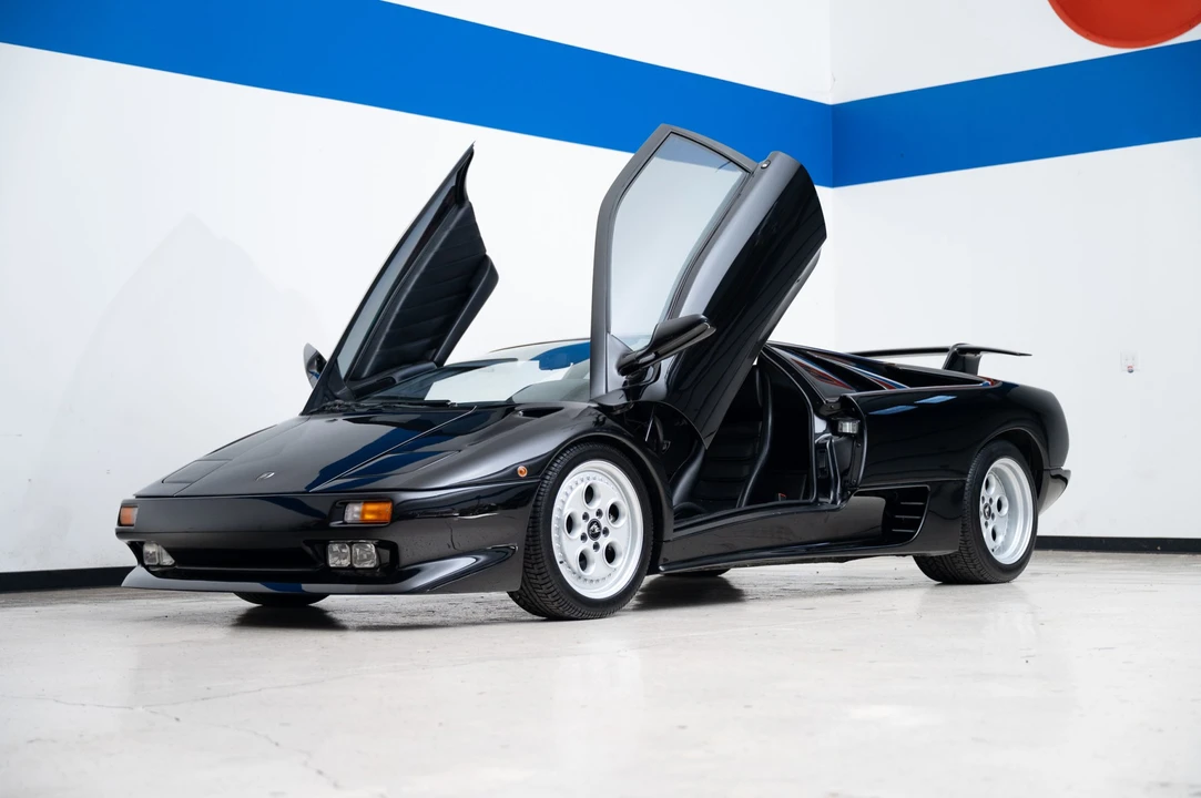1991 Lamborghini Diablo - Image 14 of 31