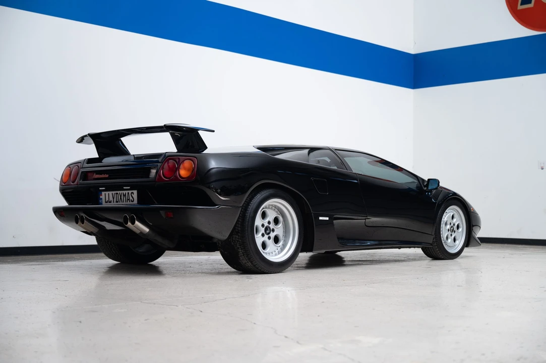 1991 Lamborghini Diablo - Image 9 of 31
