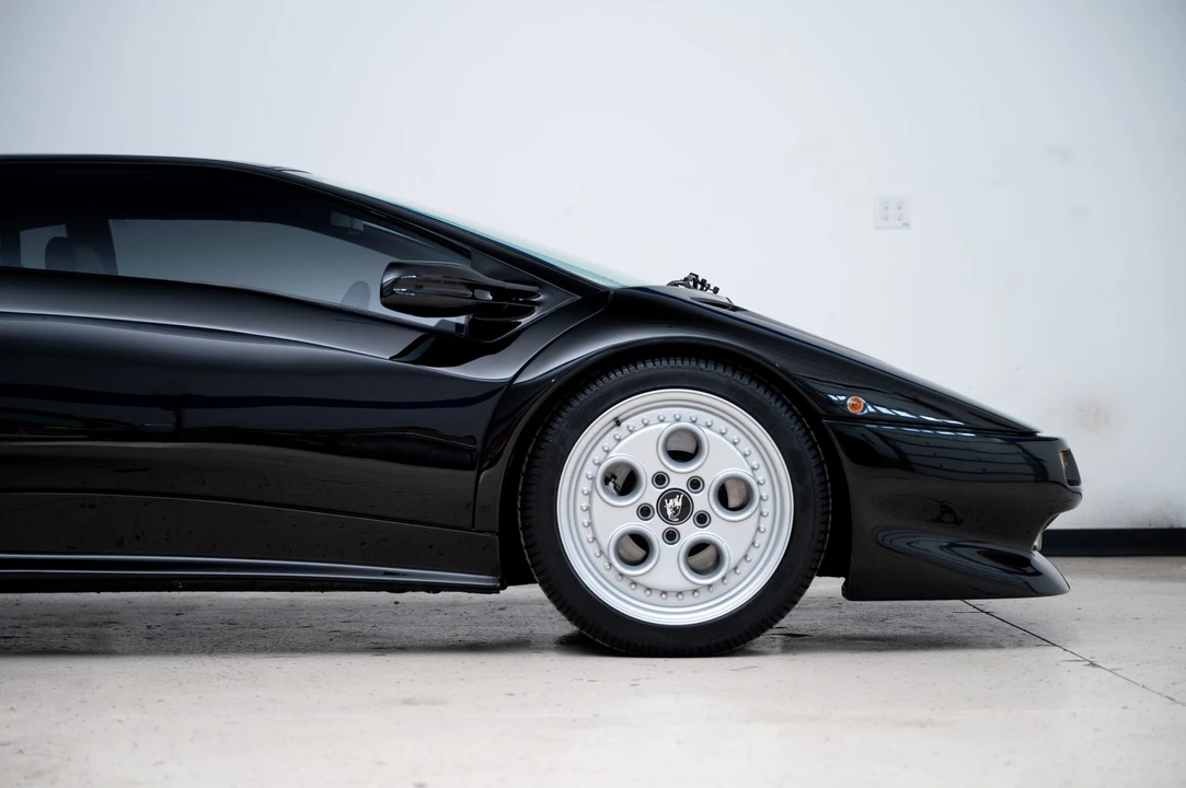 1991 Lamborghini Diablo - Image 18 of 31