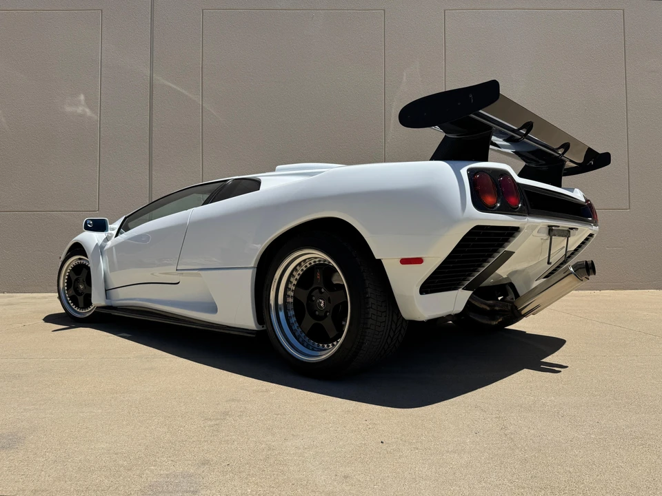 1991 Lamborghini Diablo - Image 21 of 31