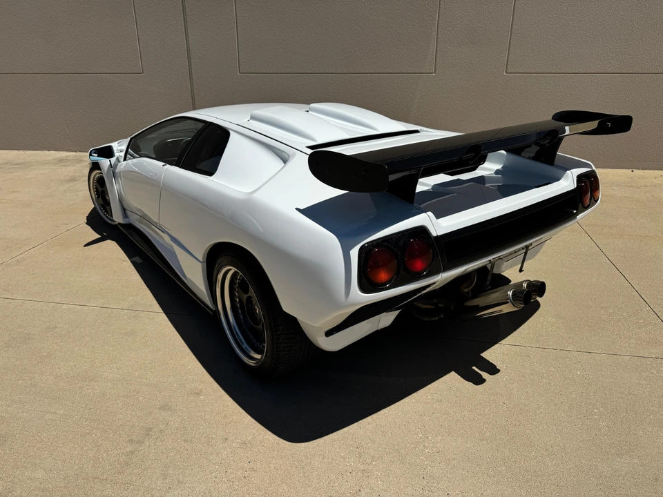 1991 Lamborghini Diablo - Image 23 of 31