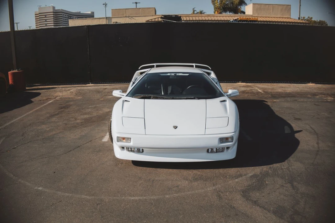 1991 Lamborghini Diablo - Image 2 of 31