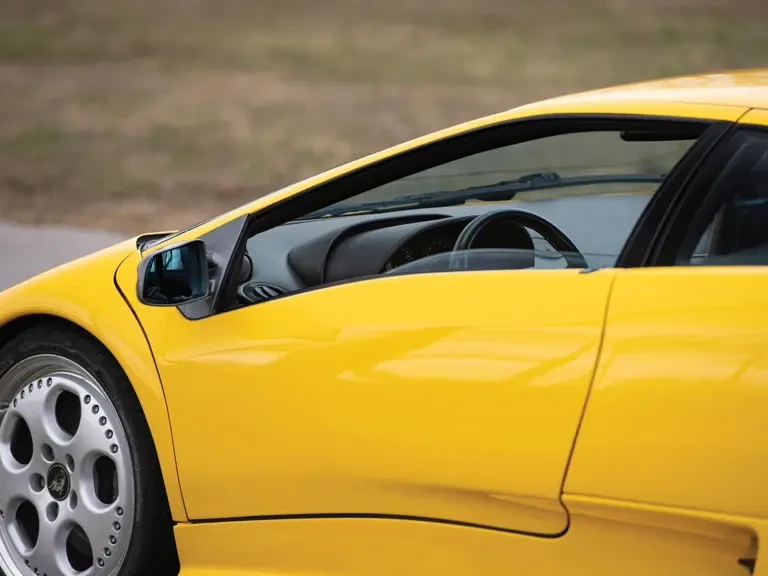 1991 Lamborghini Diablo - Image 17 of 31