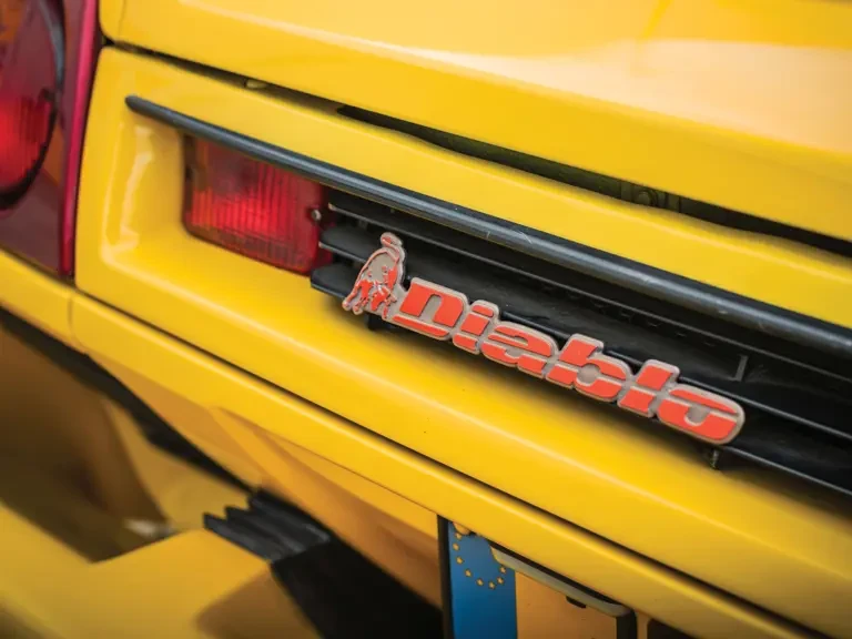 1991 Lamborghini Diablo - Image 8 of 31