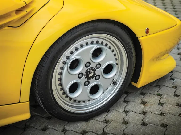 1991 Lamborghini Diablo - Image 27 of 31