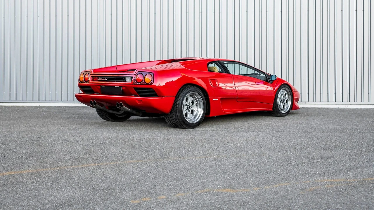 1991 Lamborghini Diablo - Image 3 of 31