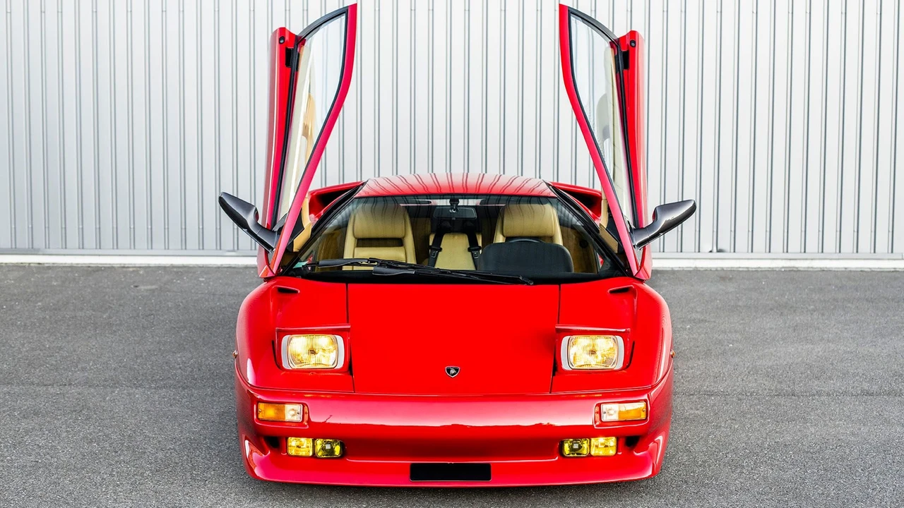 1991 Lamborghini Diablo - Image 23 of 31