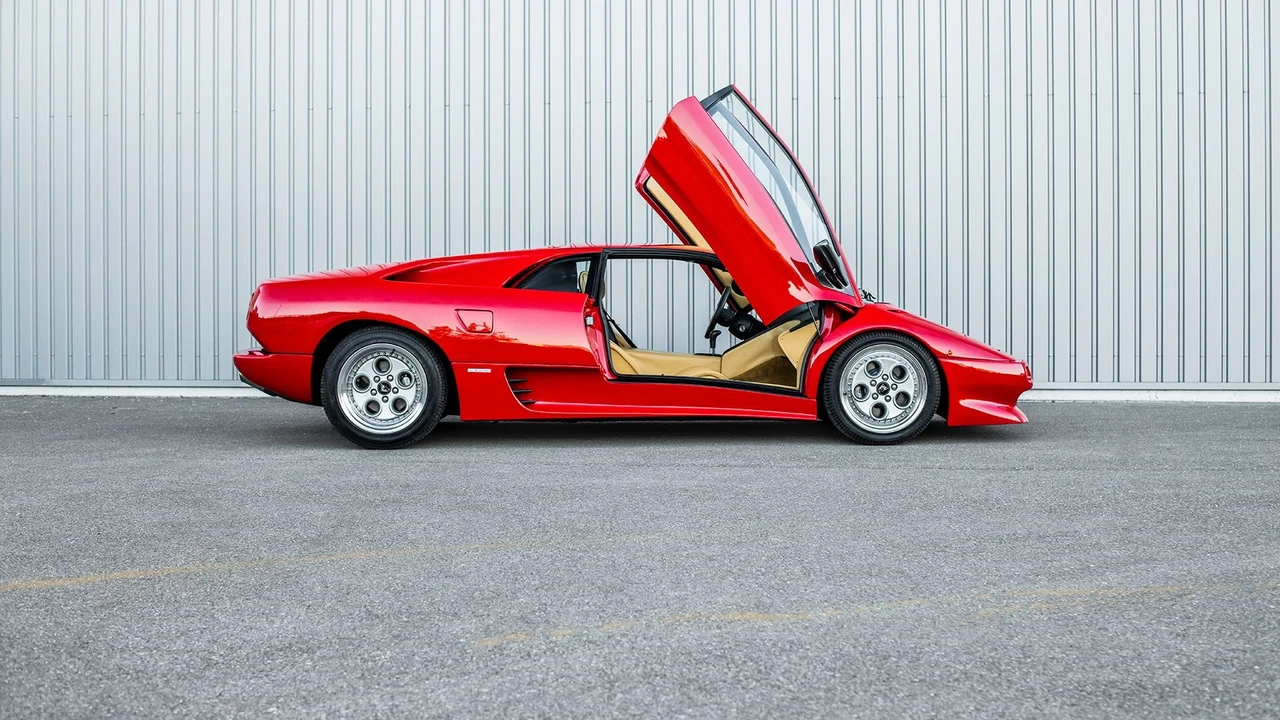 1991 Lamborghini Diablo - Image 27 of 31