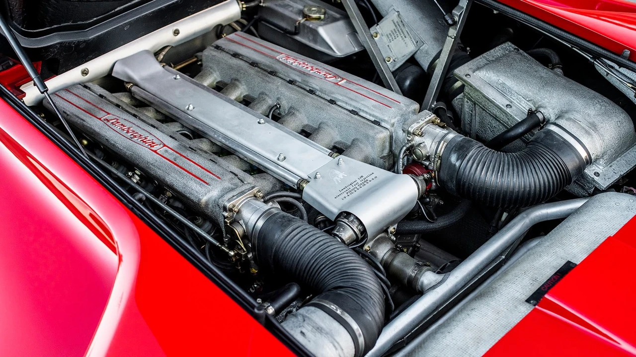 1991 Lamborghini Diablo - Image 10 of 31