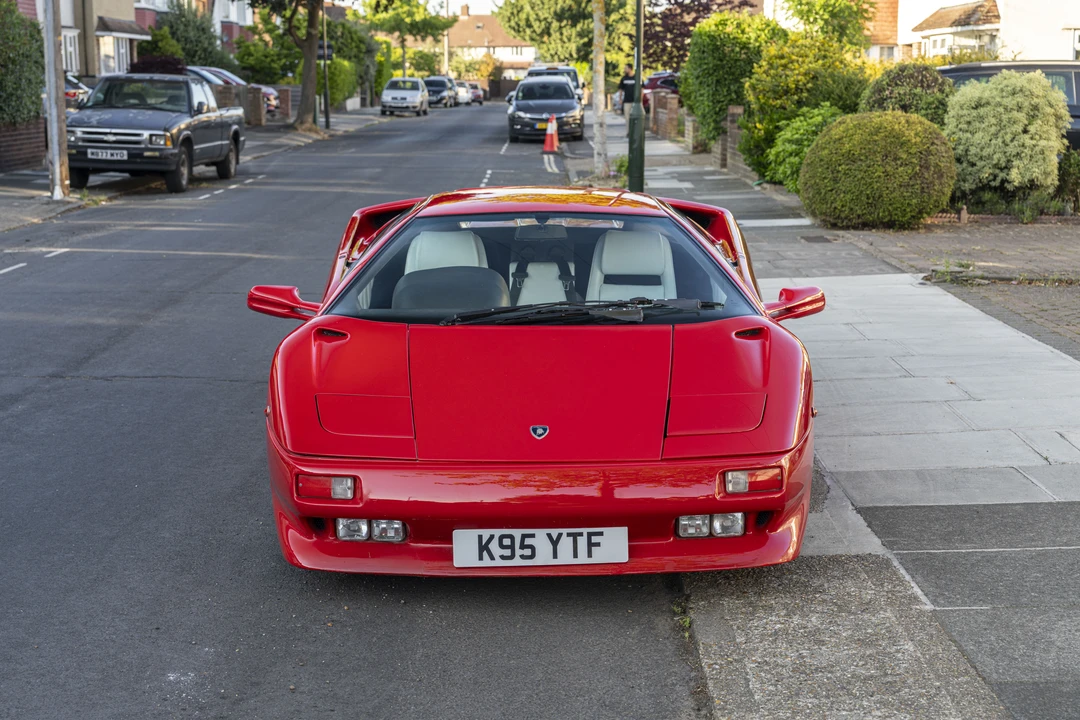 1991 Lamborghini Diablo - Image 11 of 31