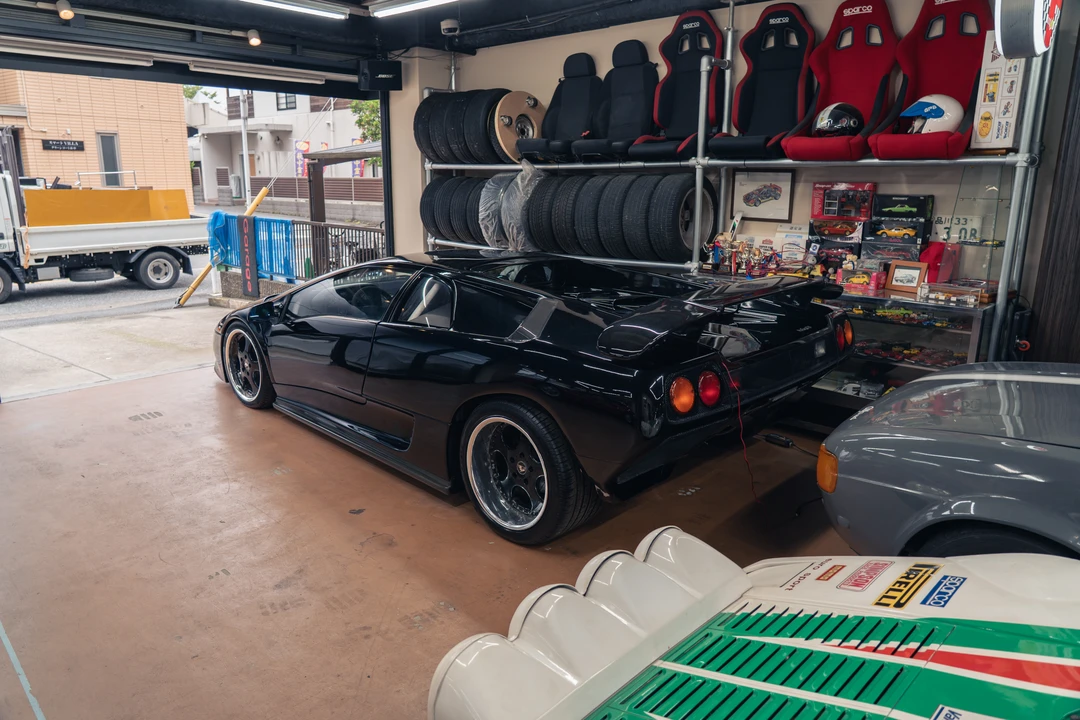 1991 Lamborghini Diablo - Image 6 of 31