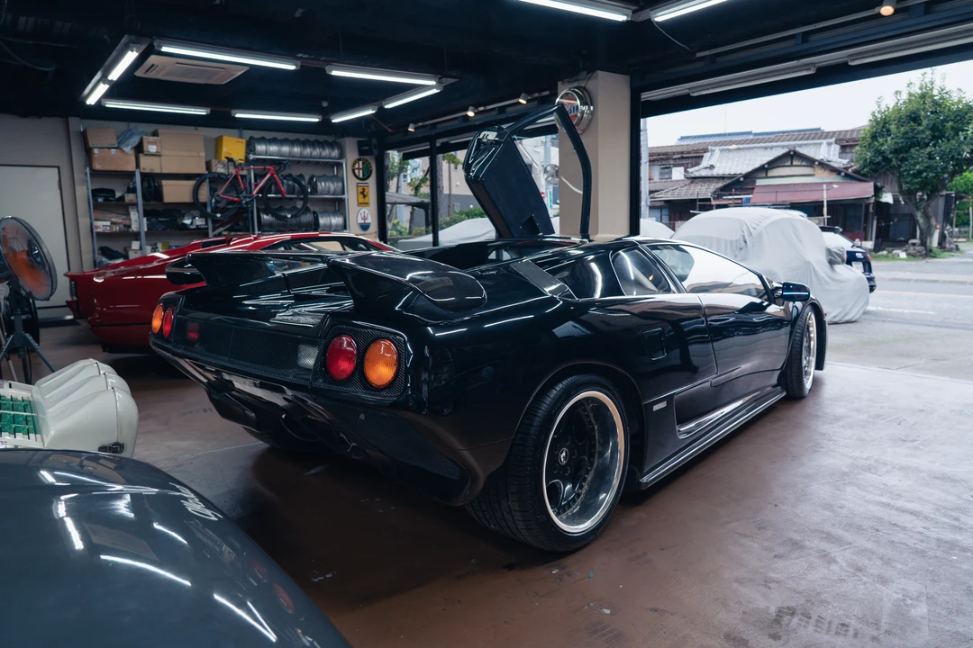 1991 Lamborghini Diablo - Image 10 of 31