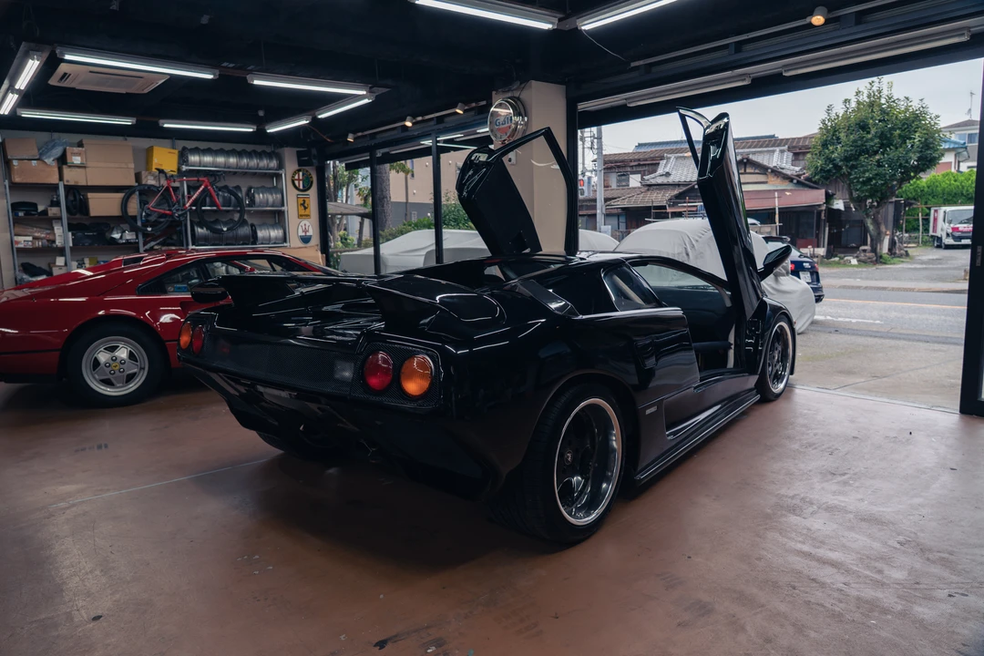 1991 Lamborghini Diablo - Image 25 of 31